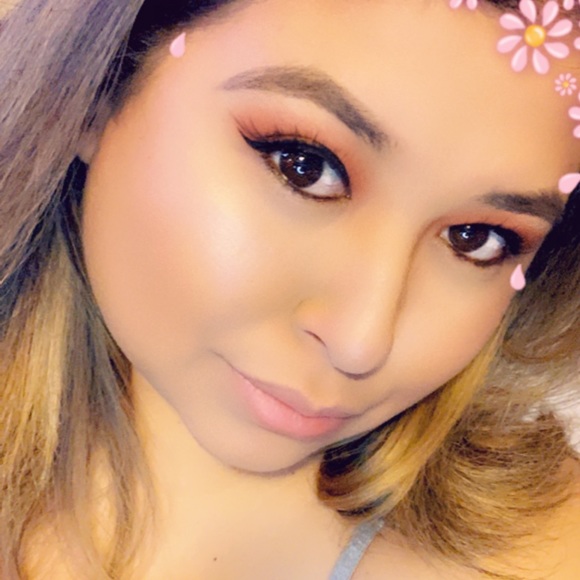 MEET YOUR POSHER!!!! - Picture 4 of 5